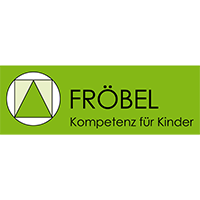 20220112-Komm-Corp-Logo_FROEBEL_mit_gruen em_Hintergrund__Claim_deutsc